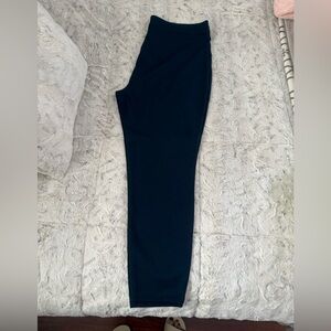 Tahari  Woman Navy Blue Pants